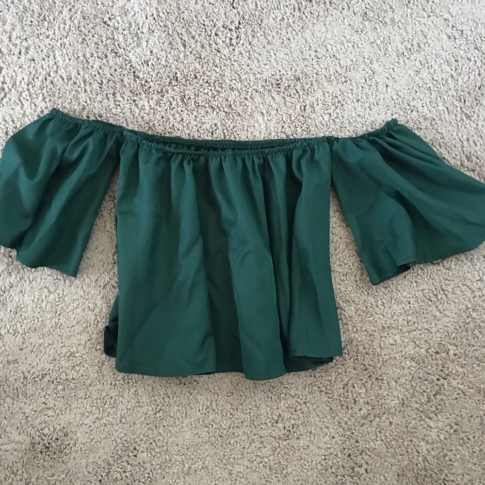 boho ruffle off shoulder bell sleeve crop